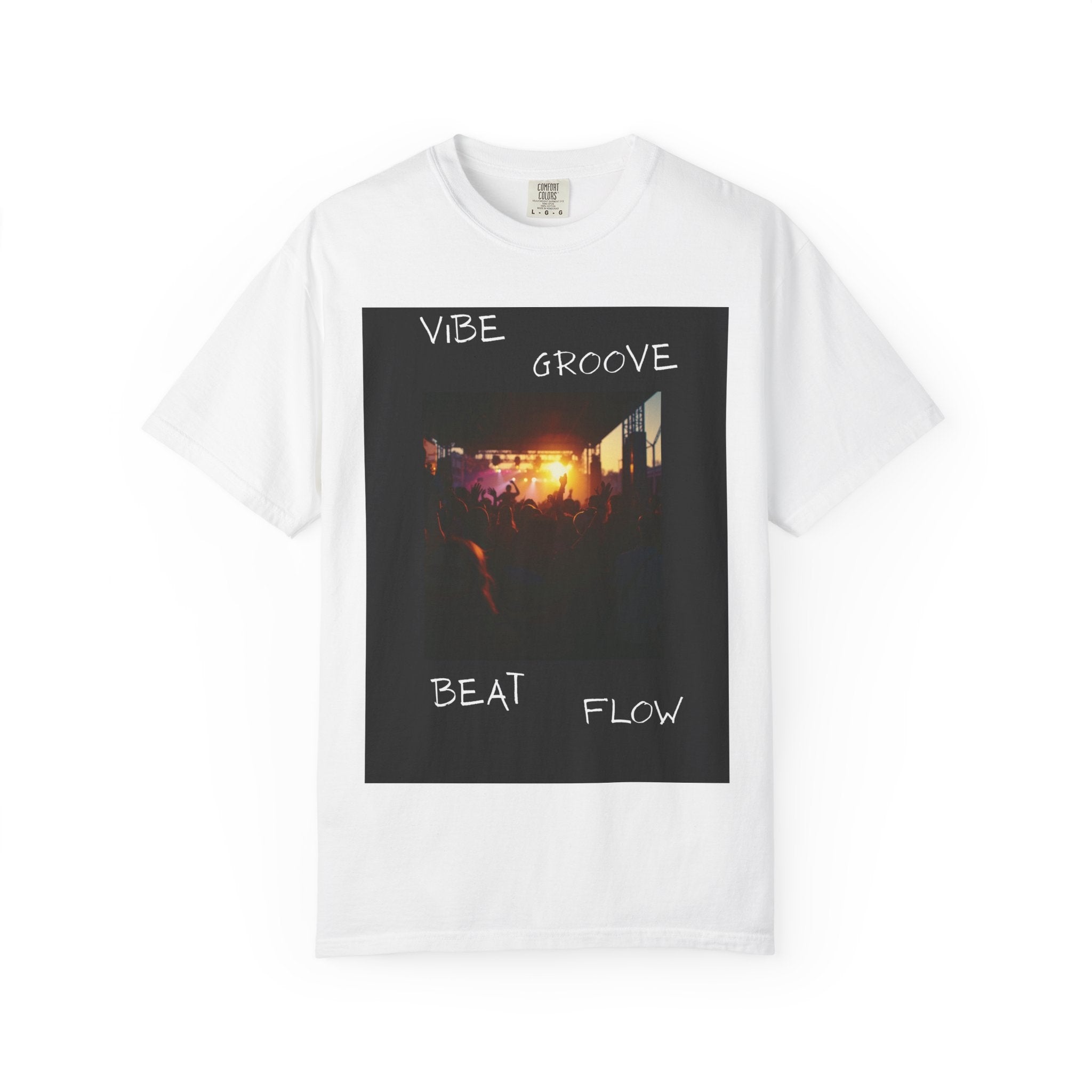 Vibe Groove Beat Flow T‑Shirt — Retro Sunset Concert Photo Tee